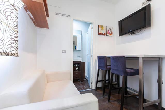Piramides 2 Apartment Madrid Luaran gambar